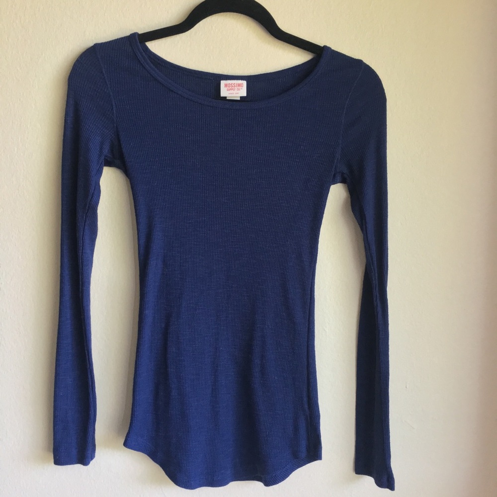 Mossimo Navy Blue Long SleeveLayering Tee🥀